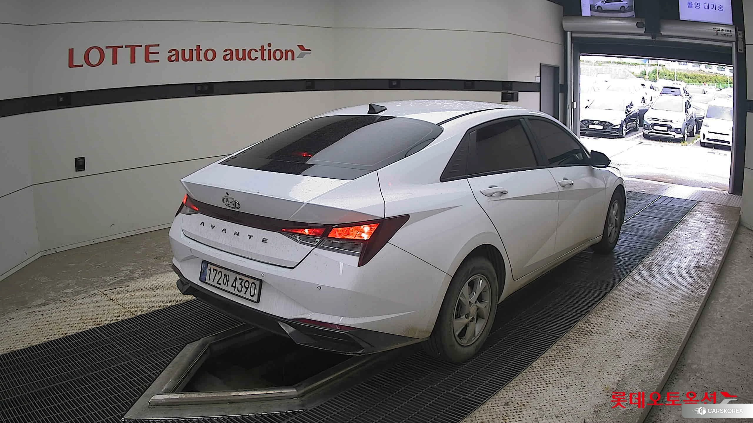 Hyundai Avante id 4498391 из Кореи 32
