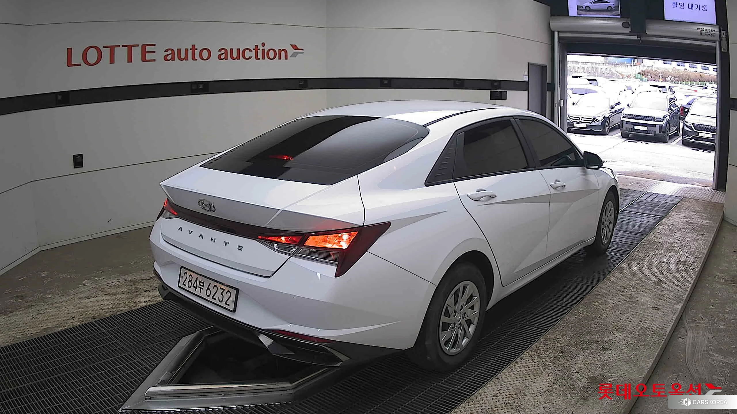 Hyundai Avante id 3869268 из Кореи 31