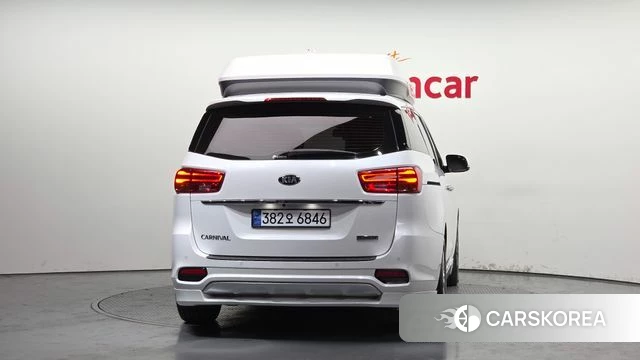 Kia The New Carnival id 3828531 из Кореи 14