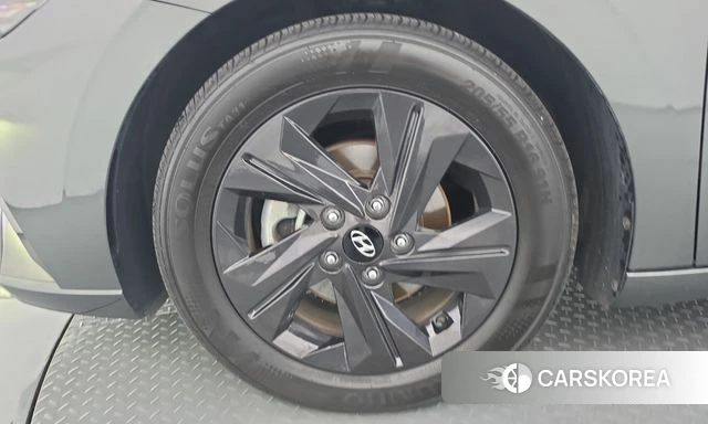 Hyundai Avante Hybrid (CN7) id 4943263 из Кореи 27