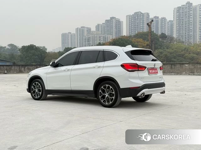 BMW X1 2021 Белый из Китая, фото 4