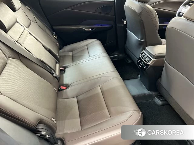 Lexus RX id 3920615 из Китая 12