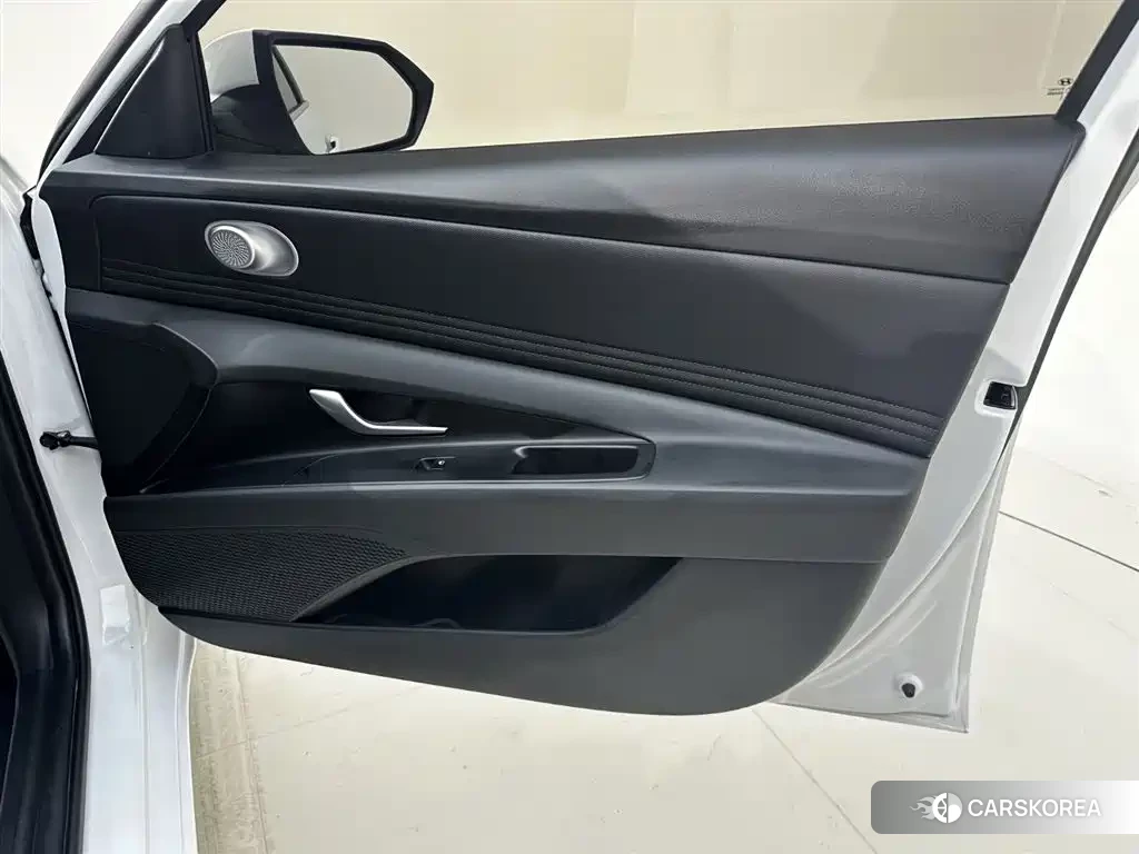Hyundai Elantra id 4538800 из Китая 25