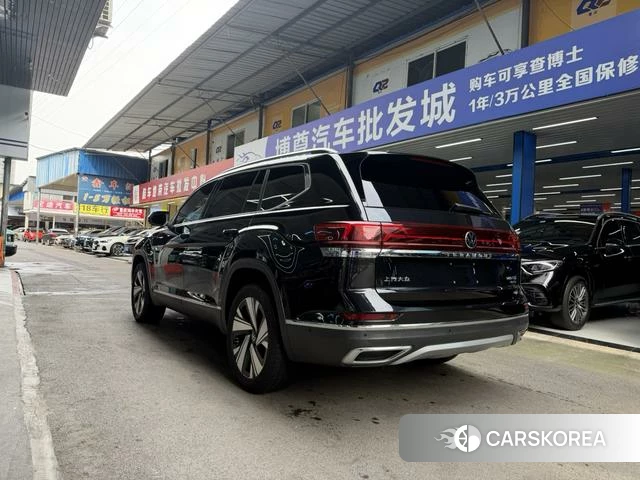 Volkswagen Tourang id 4297908 из Китая 17