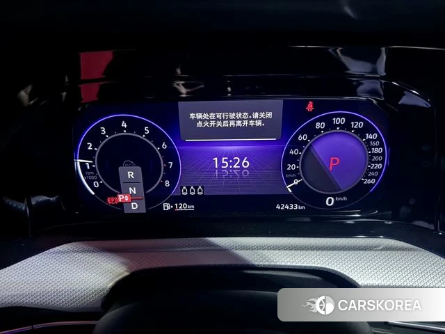 Volkswagen Golf 2022 Темно-серый из Китая, фото 4