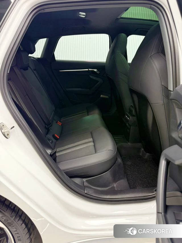 Audi A3 id 4333303 из Китая 17