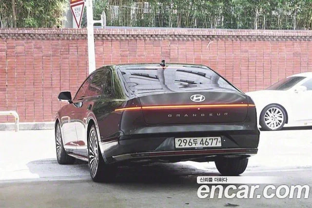 Hyundai Grandeur Hybrid (GN7) id 2867559 из Кореи 14