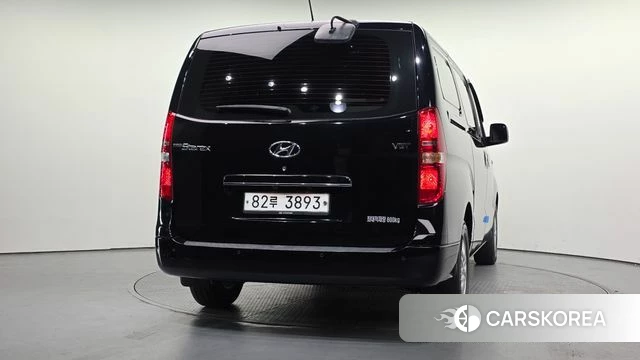 Hyundai The New Grand Starex id 4530281 из Кореи 14