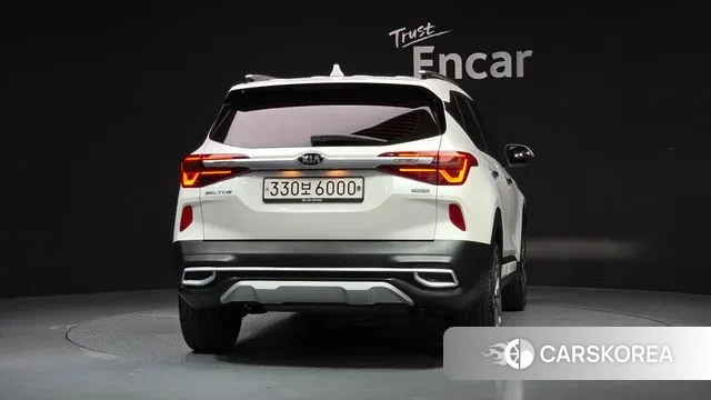 Kia Seltos id 3748063 из Кореи 14