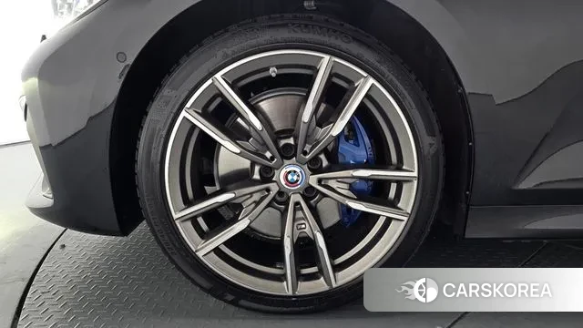 BMW 3 Series (G20) id 3416482 из Кореи 14