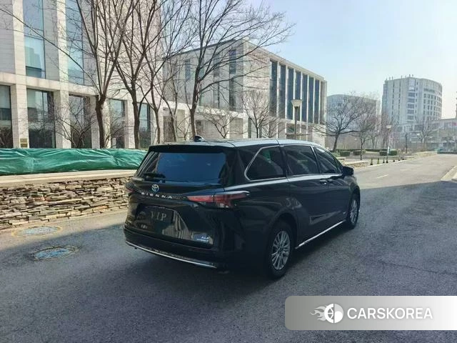 Toyota Saina 2024 Черный из Китая, фото 4