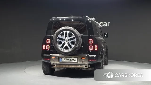 Land Rover Defender (L663) id 3585597 из Кореи 14