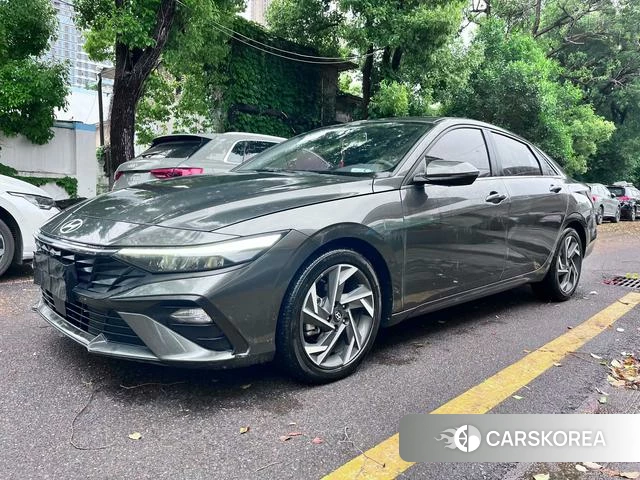Hyundai Elantra 2024 Темно-серый из Китая, фото 4