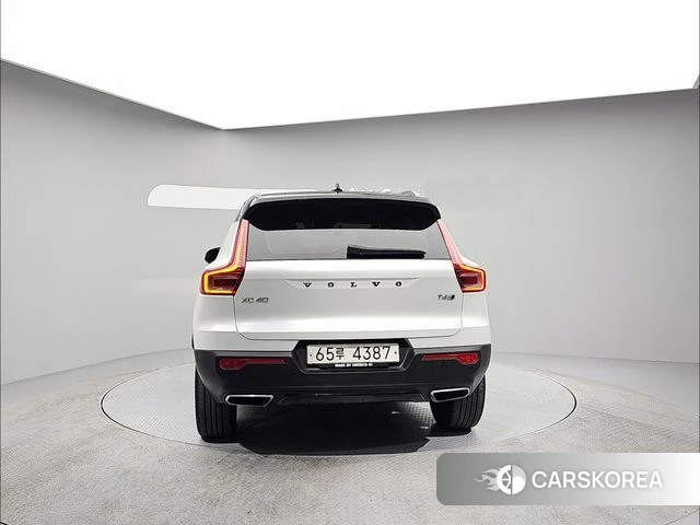 Volvo XC40 id 4245828 из Кореи 14