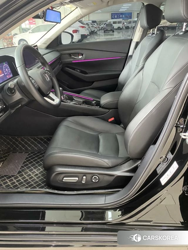 Honda Accord id 3902222 из Китая 11