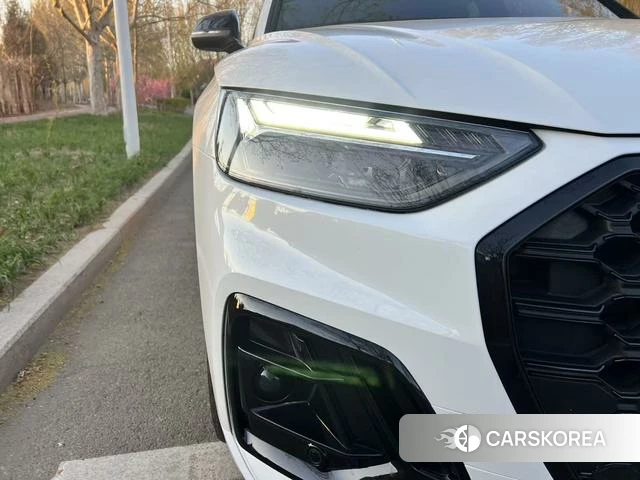 Audi Q5L id 4301837 из Китая 17