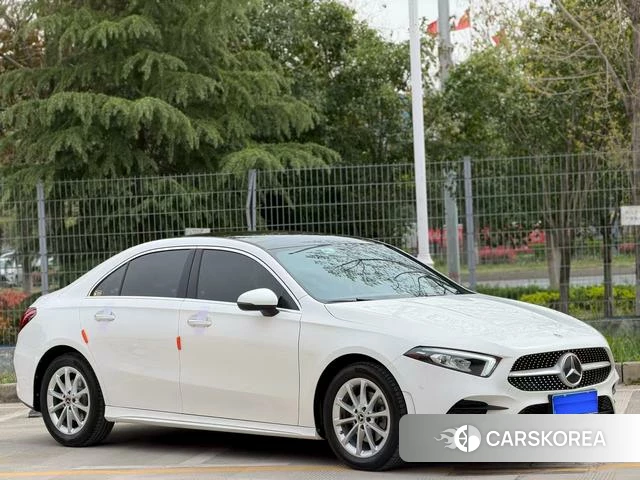 Mercedes-Benz Class A 2021 Белый из Китая, фото 4