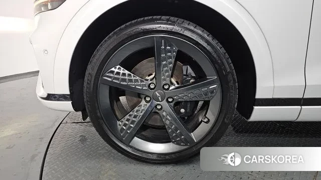 Genesis GV70 id 3556702 из Кореи 14