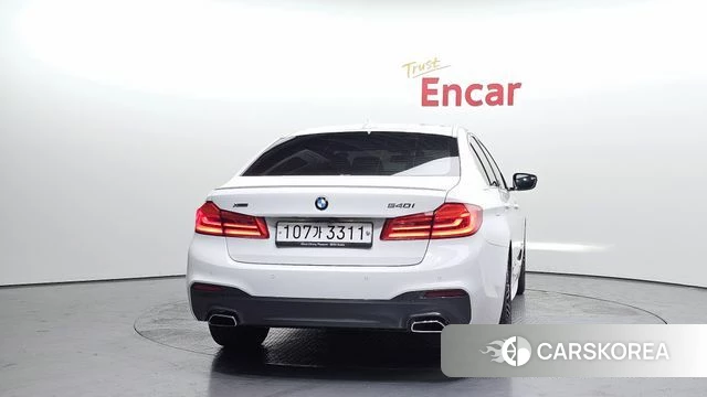 BMW 5 Series (G30) id 3834271 из Кореи 14