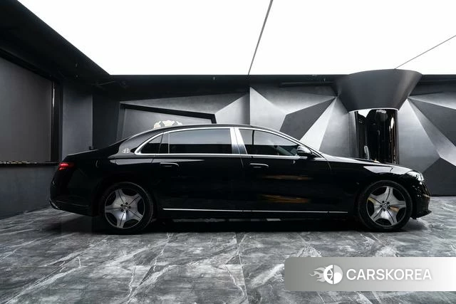 Mercedes-Benz Maybach S-class id 4255807 из Китая 27