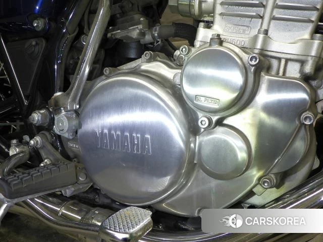 Engine photo