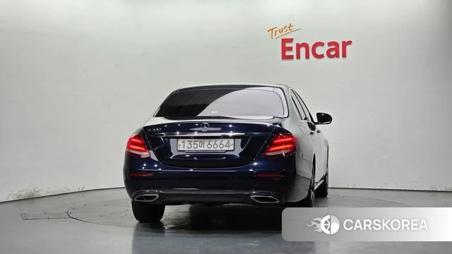 Mercedes-Benz E-Class W213 id 4637774 из Кореи 29