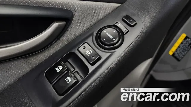 Hyundai The New Grand Starex id 2760378 из Кореи 14