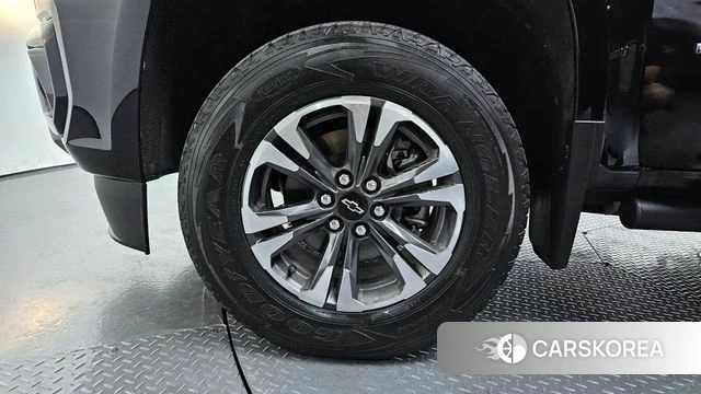 Chevrolet (GM Daewoo) Real New Colorado id 4550845 из Кореи 24