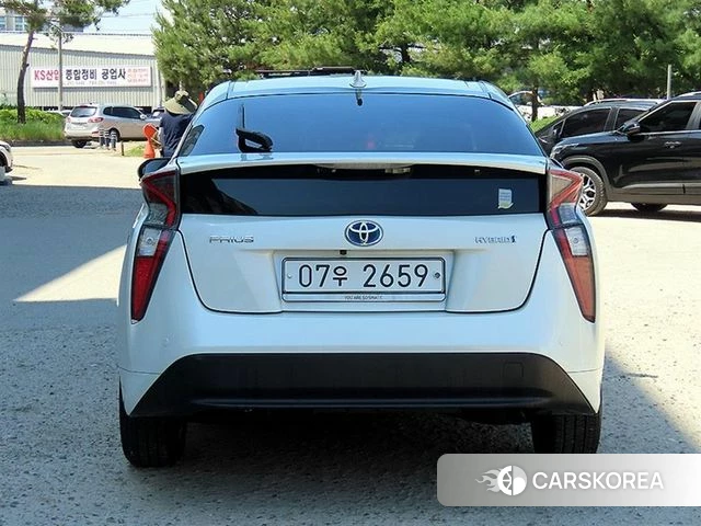 Toyota Prius 4th Generation id 4403528 из Кореи 12
