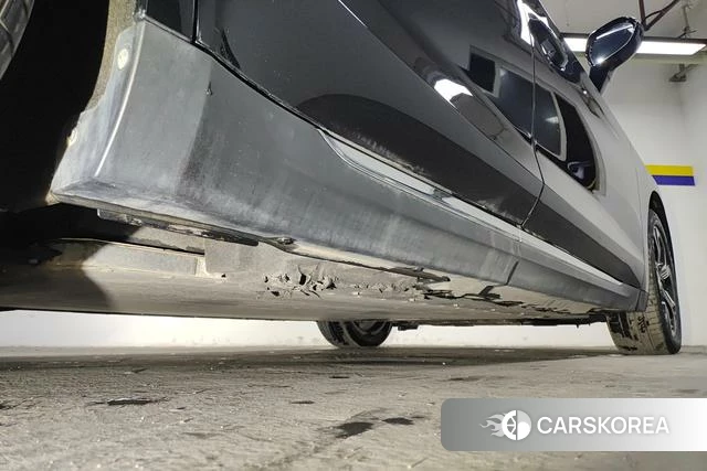 Red flag E-QM5 id 3983255 из Китая 11