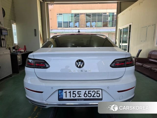 Volkswagen Arteon 2022 Белый из Кореи, фото 4