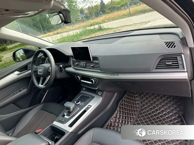 Audi Q5L id 4208864 из Китая 19
