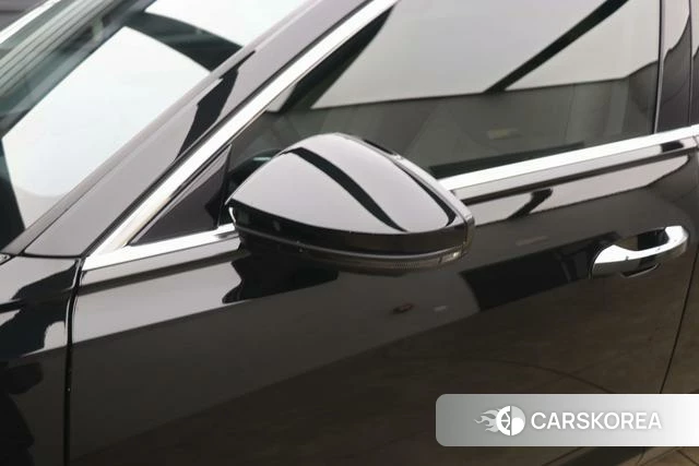 Audi A6L id 4278830 из Китая 26