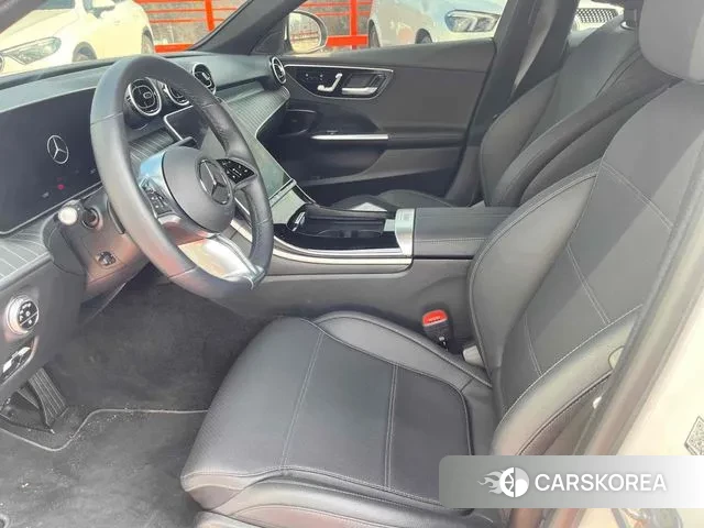 Mercedes-Benz C-Class W206 2024 Белый из Кореи, фото 5