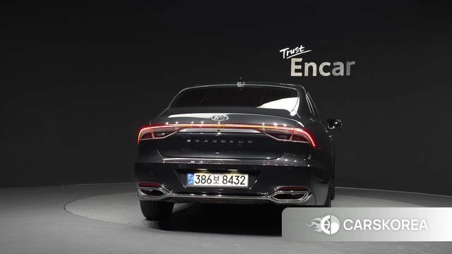 Hyundai The New Grandeur IG id 4759110 из Кореи 25