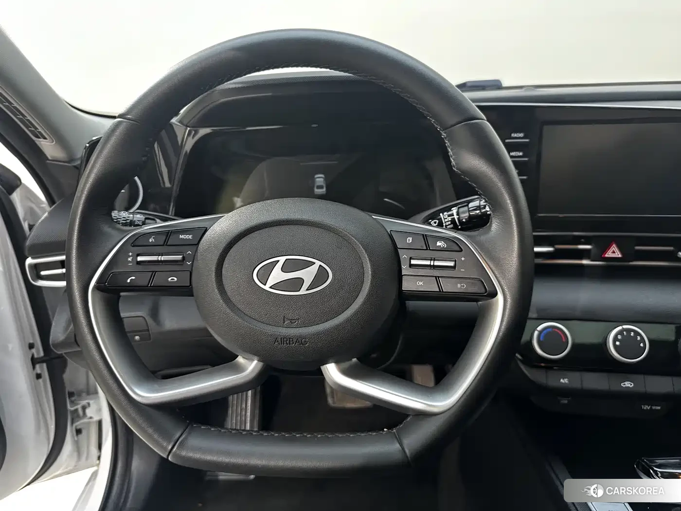 Hyundai Elantra id 4514225 из Китая 16