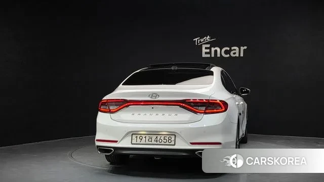 Hyundai Grandeur IG id 3687461 из Кореи 14