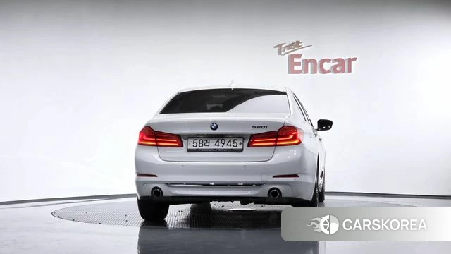 BMW 5 Series (G30) id 4647762 из Кореи 26