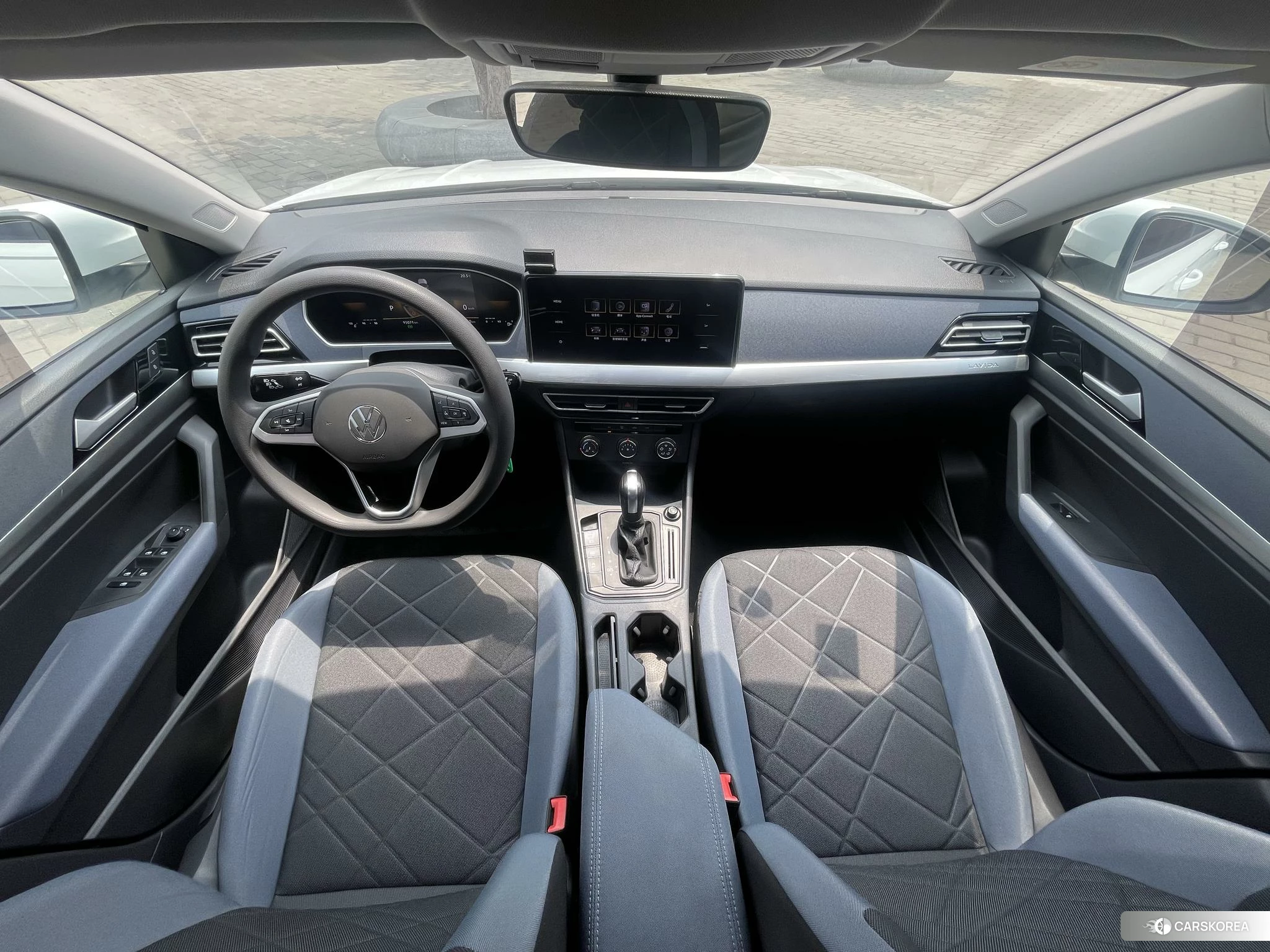 Volkswagen Lavida id 4452813 из Китая 17