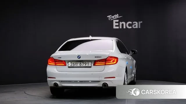 BMW 5 Series (G30) id 3593319 из Кореи 14