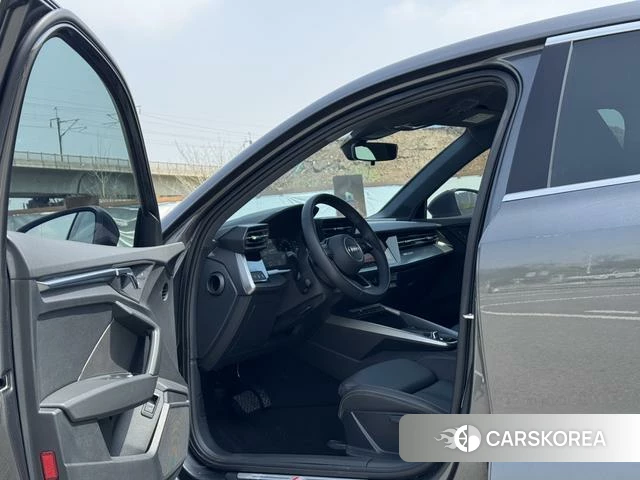 Audi A3 id 4209805 из Китая 13