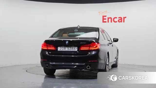 BMW 5 Series (G30) id 3536228 из Кореи 14