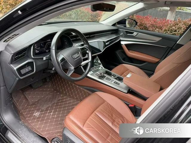 Audi A6 (import) 2021 Черный из Китая, фото 4