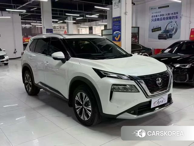 Nissan Qijun 2022 Белый из Китая, фото 4