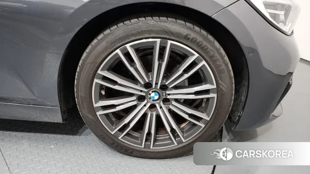 BMW 3 Series (G20) id 3534998 из Кореи 14