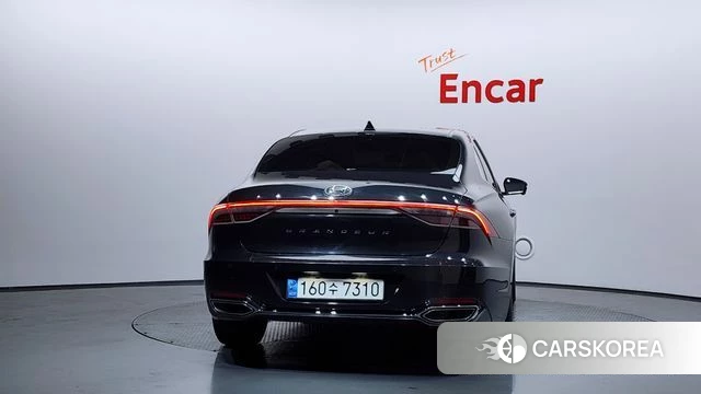 Hyundai The New Grandeur IG id 3828443 из Кореи 14