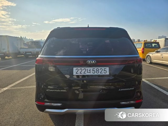 Kia Carnival 4th generation id 4410352 из Кореи 14