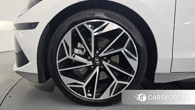 Hyundai Ionic 6 id 3400164 из Кореи 14