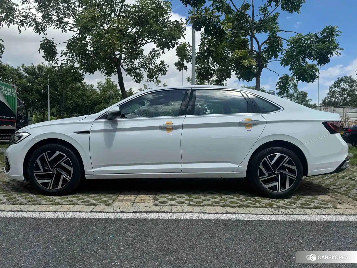 Volkswagen Sagitar id 4559783 из Китая 15