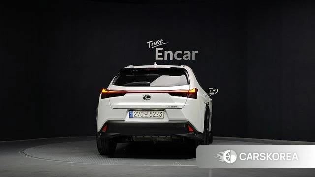 Lexus UX250h id 4463401 из Кореи 24